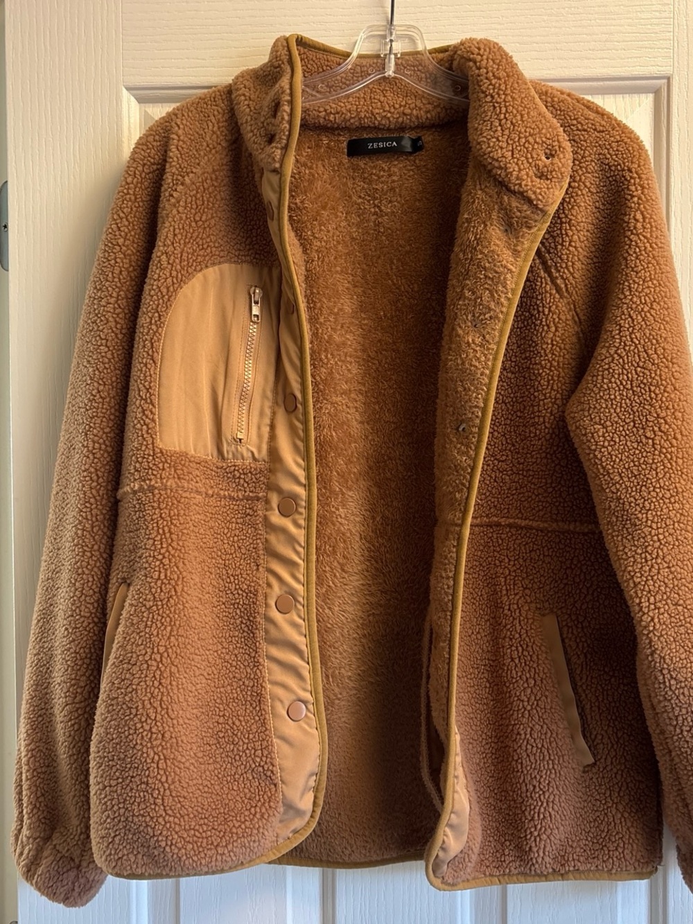 Zesica Women's Tan Sherpa Fleece Jacket
